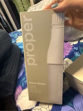 Propper Water Bottle - White - Reusable BPA-Free and electric mixer